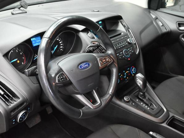 Ford Focus III Рестайлинг с пробегом 2017 года, цена 1 200 000 рублей, 72289 км, хэтчбек, Автокод Объявления
