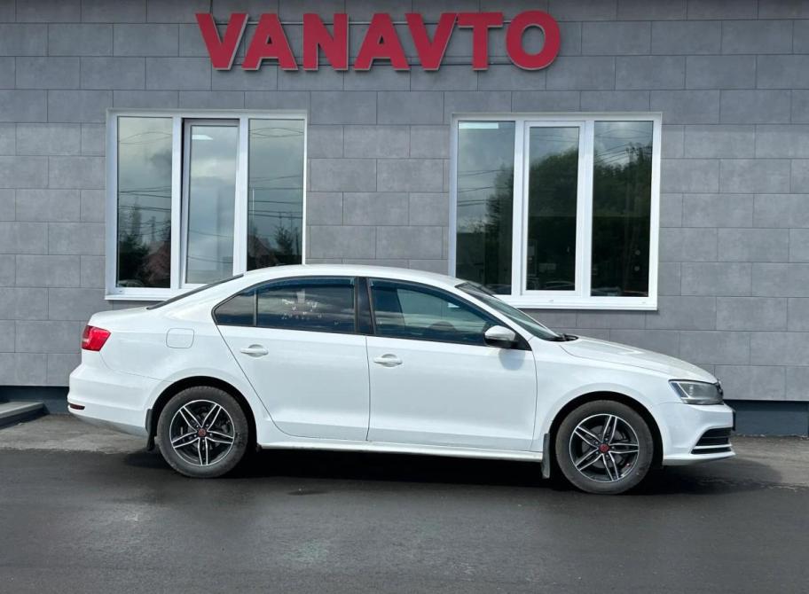 Volkswagen Jetta VI Рестайлинг Альметьевск  - изображение 4