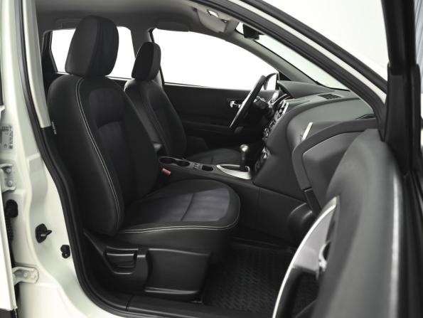 Nissan Qashqai I Рестайлинг с пробегом 2013 года, цена 1 030 000 рублей, 183163 км, внедорожник, Автокод Объявления