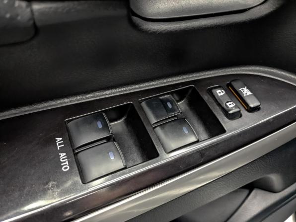 Toyota Land Cruiser 200 Series Рестайлинг 2 с пробегом 2019 года, цена 7 550 000 рублей, 132326 км, внедорожник, Автокод Объявления