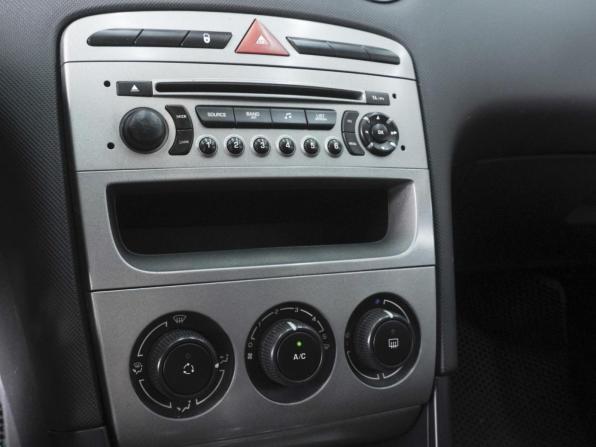 Peugeot 308 I с пробегом 2010 года, цена 589 000 рублей, 165961 км, хэтчбек, Автокод Объявления