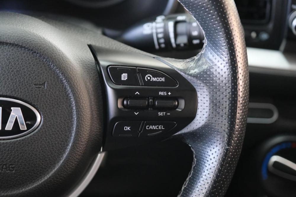 Kia Stonic I Омск  - изображение 15