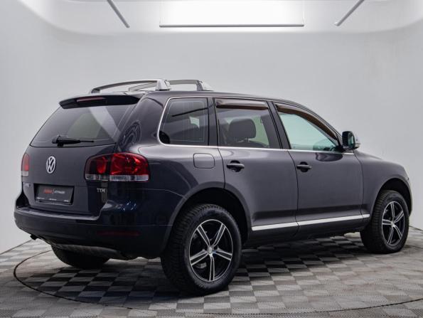 Volkswagen Touareg I Рестайлинг с пробегом 2007 года, цена 945 000 рублей, 223211 км, внедорожник, Автокод Объявления