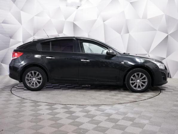 Chevrolet Cruze I Рестайлинг с пробегом 2013 года, цена 589 000 рублей, 260917 км, хэтчбек, Автокод Объявления