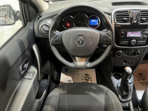 Renault Sandero II с пробегом 2016 года, цена 855 000 рублей, 189055 км, хэтчбек, Автокод Объявления