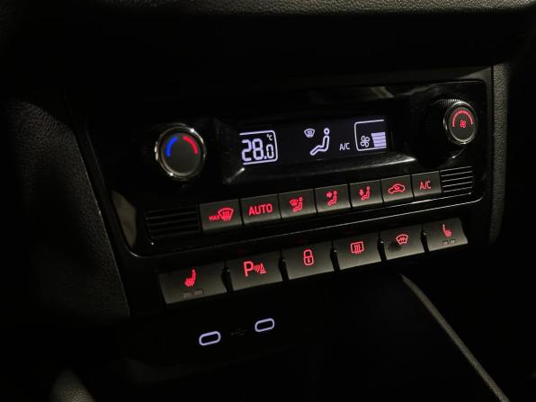 Volkswagen Polo VI с пробегом 2021 года, цена 1 679 000 рублей, 166185 км, лифтбек, Автокод Объявления