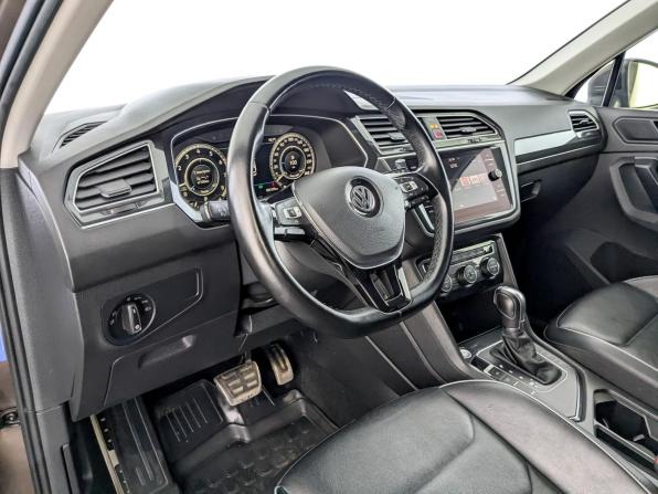 Volkswagen Tiguan II с пробегом 2018 года, цена 2 250 000 рублей, 101371 км, внедорожник, Автокод Объявления