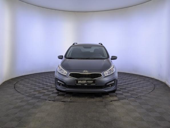 Kia Ceed II Рестайлинг с пробегом 2017 года, цена 1 340 000 рублей, 143061 км, хэтчбек, Автокод Объявления