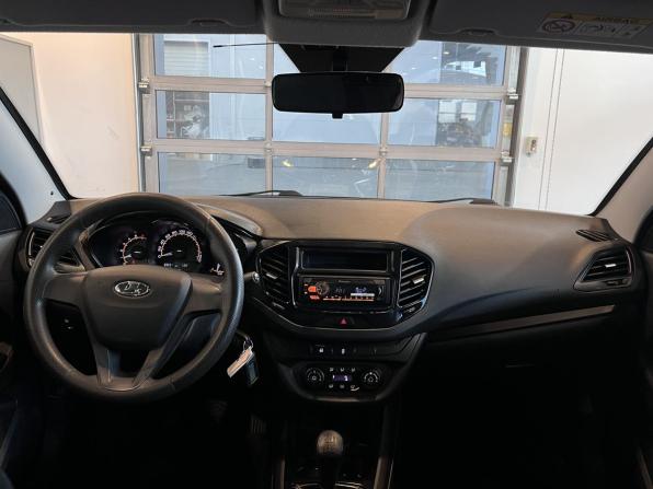Lada (ВАЗ) Vesta I с пробегом 2019 года, цена 899 000 рублей, 69030 км, седан, Автокод Объявления