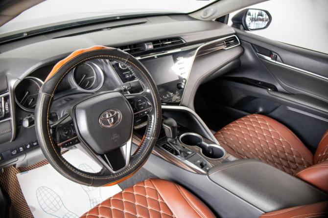 Toyota Camry VIII (XV70) с пробегом 2020 года, цена 2 599 000 рублей, 226547 км, седан, Автокод Объявления