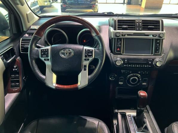 Toyota Land Cruiser Prado 150 Series Рестайлинг 1 с пробегом 2015 года, цена 3 680 000 рублей, 206000 км, внедорожник, Автокод Объявления