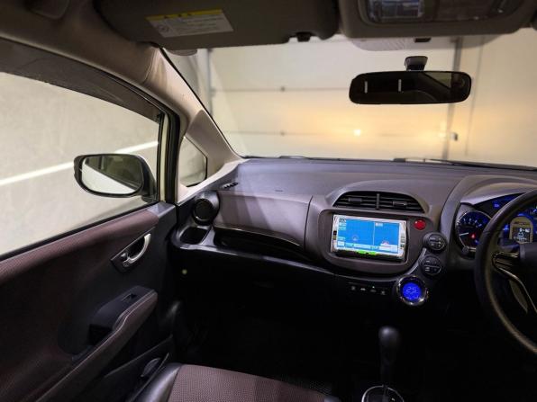 Honda Fit Shuttle I с пробегом 2011 года, цена 899 000 рублей, 215867 км, универсал, Автокод Объявления