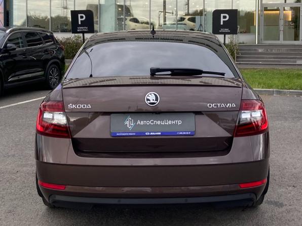 Skoda Octavia III (A7) Рестайлинг с пробегом 2019 года, цена 2 164 000 рублей, 106097 км, лифтбек, Автокод Объявления