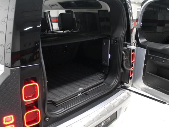 Land Rover Defender II с пробегом 2020 года, цена 4 420 000 рублей, 92320 км, внедорожник, Автокод Объявления