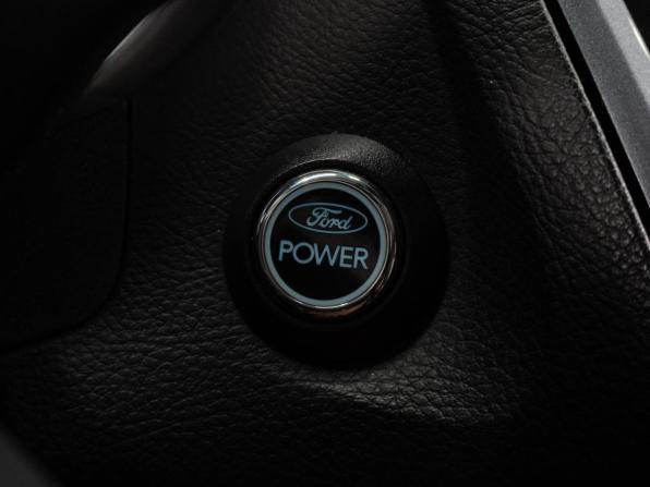 Ford Focus III с пробегом 2011 года, цена 1 000 000 рублей, 168631 км, хэтчбек, Автокод Объявления