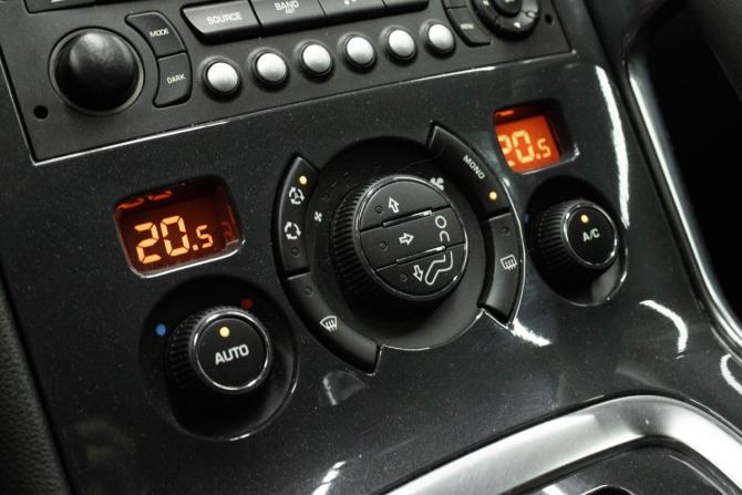 Peugeot 3008 I с пробегом 2011 года, цена 979 000 рублей, 96396 км, внедорожник, Автокод Объявления