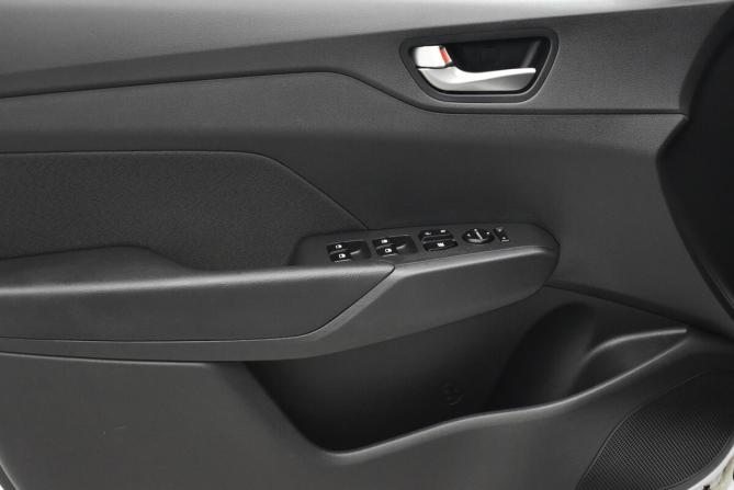 Hyundai Solaris II с пробегом 2019 года, цена 1 200 000 рублей, 143441 км, седан, Автокод Объявления