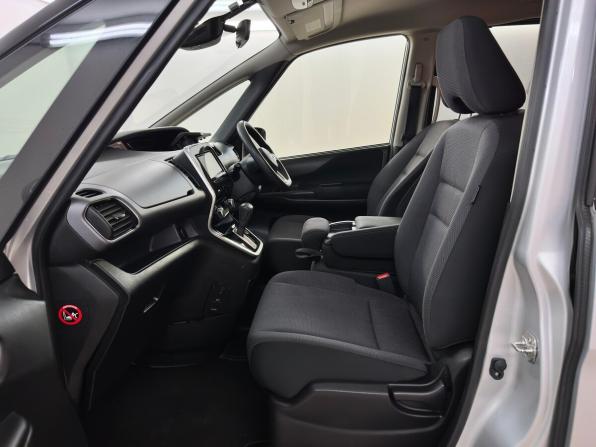 Nissan Serena V (C27) с пробегом 2018 года, цена 2 060 000 рублей, 91519 км, минивэн, Автокод Объявления