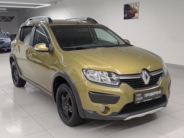 Renault Sandero II с пробегом 2015 года, цена 961 000 рублей, 136614 км, хэтчбек, Автокод Объявления