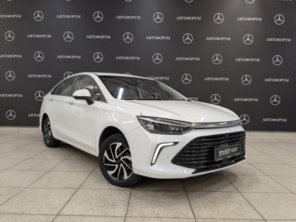 BAIC U5 Plus с пробегом 2023 года, цена 725 000 рублей, 153899 км, седан, Автокод Объявления