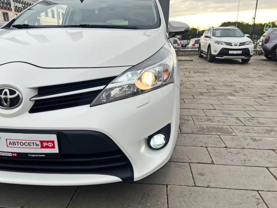 Toyota Verso I Рестайлинг Стерлитамак  - изображение 10