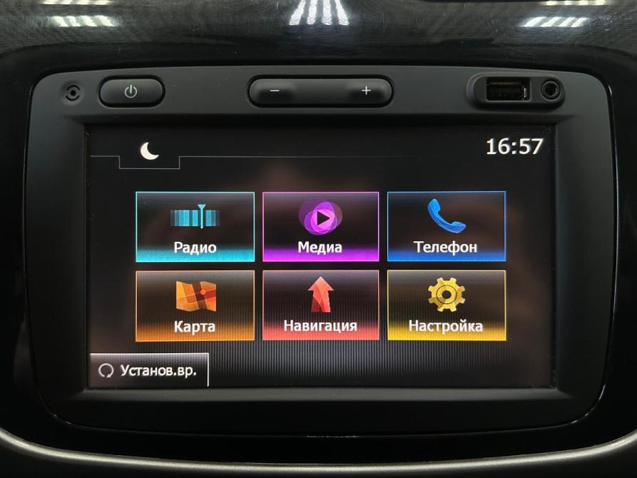 Renault Sandero II Санкт-Петербург  - изображение 21