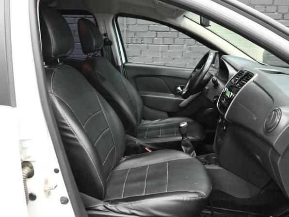 Renault Logan II Рестайлинг с пробегом 2020 года, цена 865 000 рублей, 100634 км, седан, Автокод Объявления