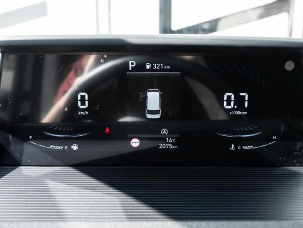 Hyundai Staria I с пробегом 2023 года, цена 5 775 000 рублей, 2075 км, минивэн, Автокод Объявления