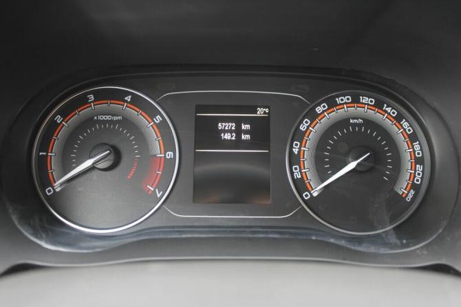 Lada (ВАЗ) Vesta I Рестайлинг (NG) с пробегом 2024 года, цена 1 200 000 рублей, 57000 км, универсал, Автокод Объявления