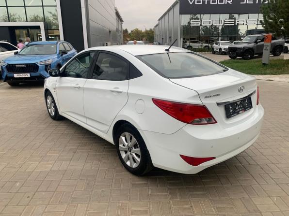 Hyundai Solaris I Рестайлинг с пробегом 2016 года, цена 699 900 рублей, 220172 км, седан, Автокод Объявления
