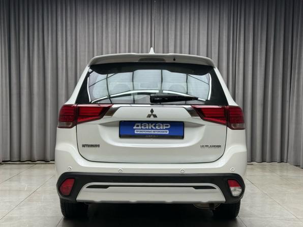 Mitsubishi Outlander III Рестайлинг 3 с пробегом 2019 года, цена 2 149 000 рублей, 108825 км, внедорожник, Автокод Объявления