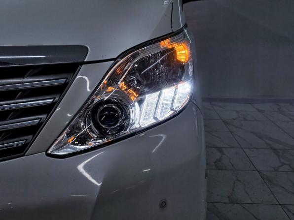 Toyota Alphard II с пробегом 2011 года, цена 3 100 000 рублей, 142416 км, минивэн, Автокод Объявления