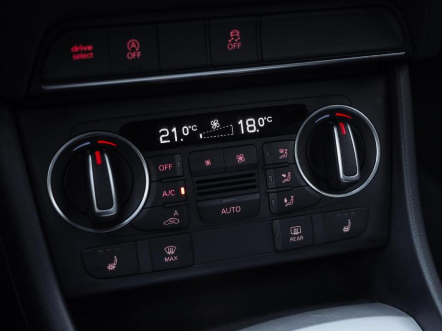Audi Q3 I (8U) Рестайлинг Санкт-Петербург  - изображение 18