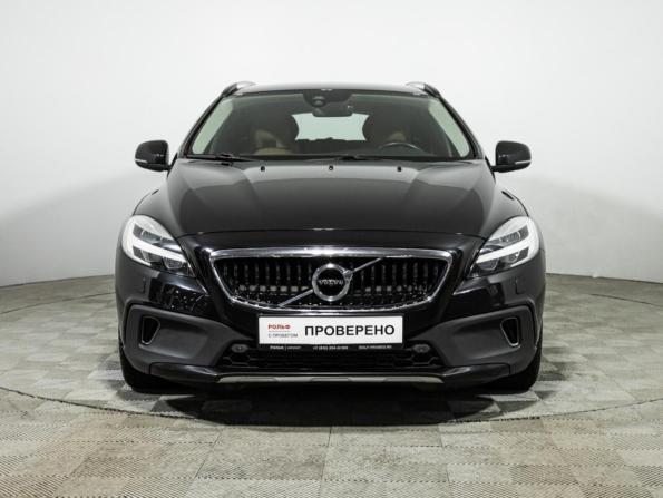 Volvo V40 Cross Country I Рестайлинг с пробегом 2017 года, цена 1 770 000 рублей, 120498 км, хэтчбек, Автокод Объявления