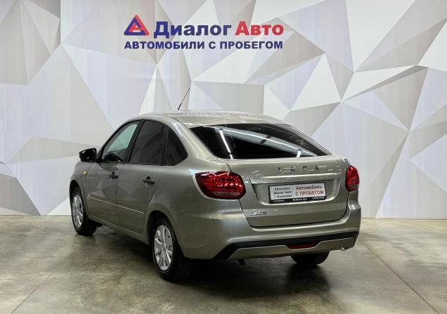 Lada (ВАЗ) Granta I Рестайлинг с пробегом 2019 года, цена 575 000 рублей, 180578 км, хэтчбек, Автокод Объявления