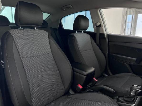 Hyundai Solaris II с пробегом 2018 года, цена 1 310 000 рублей, 145000 км, седан, Автокод Объявления