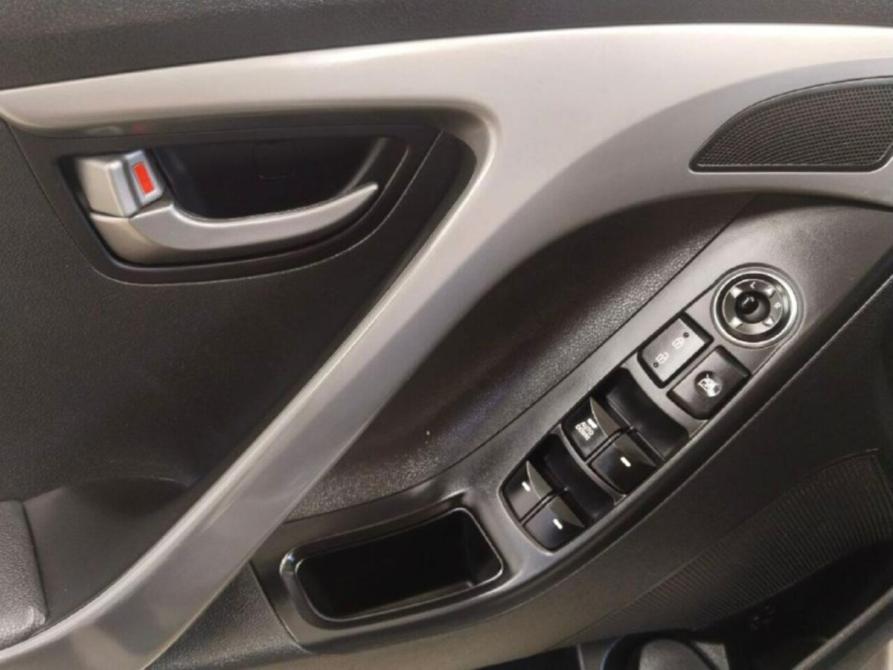 Hyundai Elantra V (MD) Рестайлинг Набережные Челны  - изображение 6