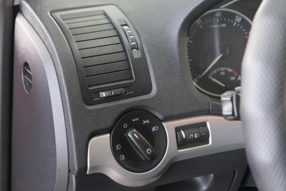 Skoda Octavia II (A5) Рестайлинг Омск  - изображение 11