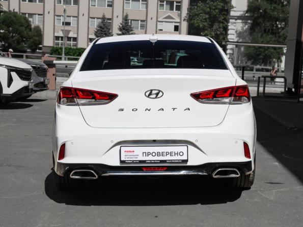 Hyundai Sonata VII (LF) Рестайлинг с пробегом 2017 года, цена 1 990 000 рублей, 136831 км, седан, Автокод Объявления