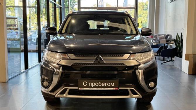 Mitsubishi Outlander III Рестайлинг 3 с пробегом 2020 года, цена 2 099 000 рублей, 78000 км, внедорожник, Автокод Объявления