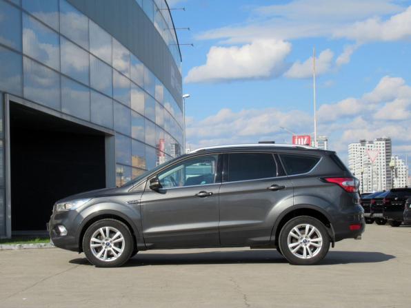 Ford Kuga II Рестайлинг с пробегом 2017 года, цена 1 550 000 рублей, 166370 км, внедорожник, Автокод Объявления