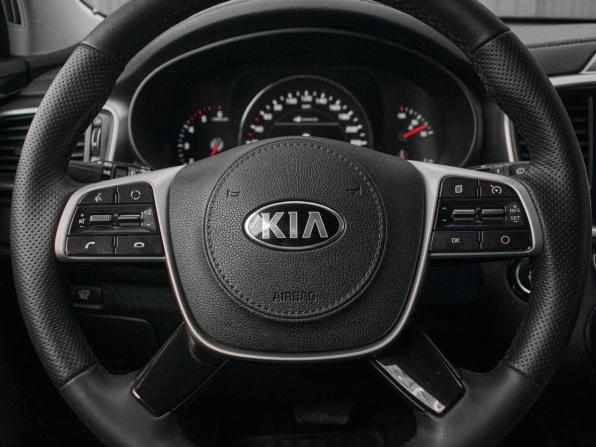 Kia Sorento III Prime Рестайлинг с пробегом 2018 года, цена 2 590 000 рублей, 160810 км, внедорожник, Автокод Объявления