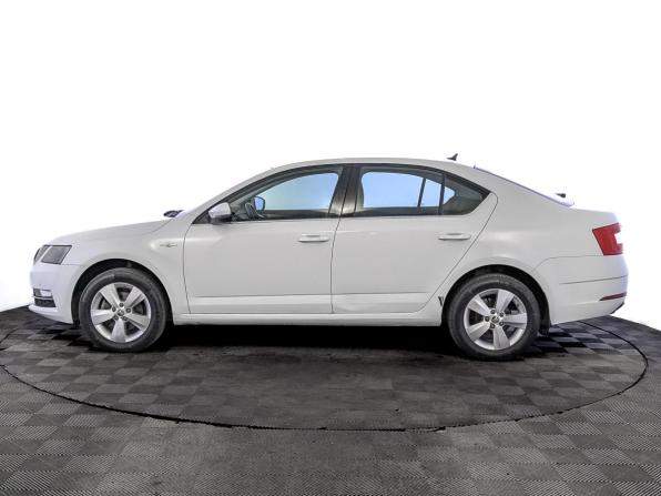 Skoda Octavia III (A7) Рестайлинг с пробегом 2020 года, цена 2 110 000 рублей, 47952 км, лифтбек, Автокод Объявления