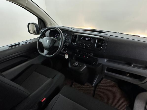 Peugeot Expert III с пробегом 2021 года, цена 2 260 000 рублей, 198659 км, фургон, Автокод Объявления