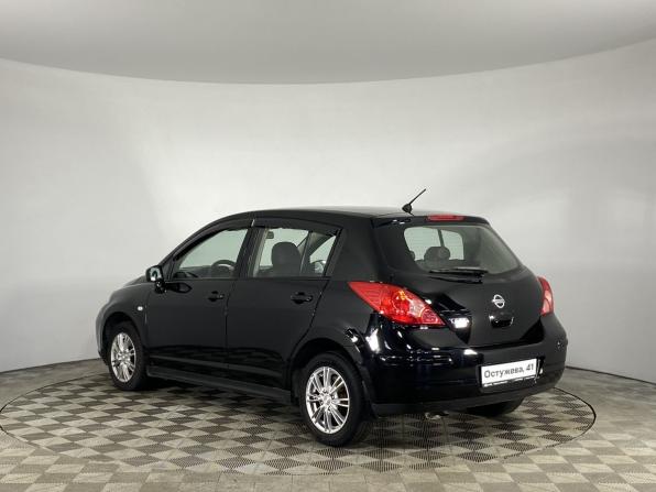 Nissan Tiida I Рестайлинг с пробегом 2011 года, цена 695 000 рублей, 244637 км, хэтчбек, Автокод Объявления