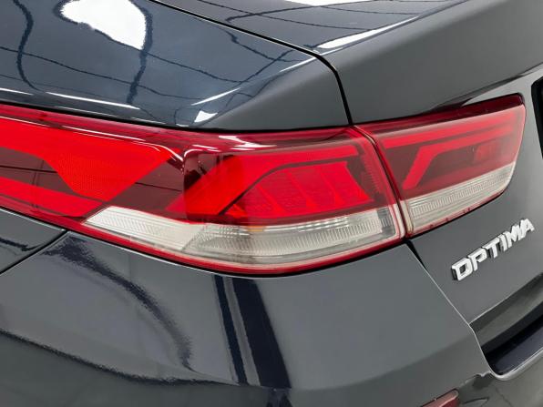 Kia Optima IV Рестайлинг с пробегом 2019 года, цена 2 299 000 рублей, 78432 км, седан, Автокод Объявления