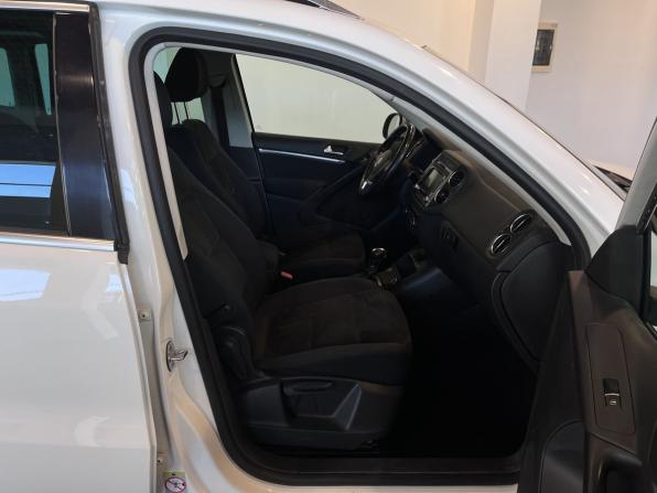 Volkswagen Tiguan I Рестайлинг с пробегом 2013 года, цена 1 564 000 рублей, 175550 км, внедорожник, Автокод Объявления