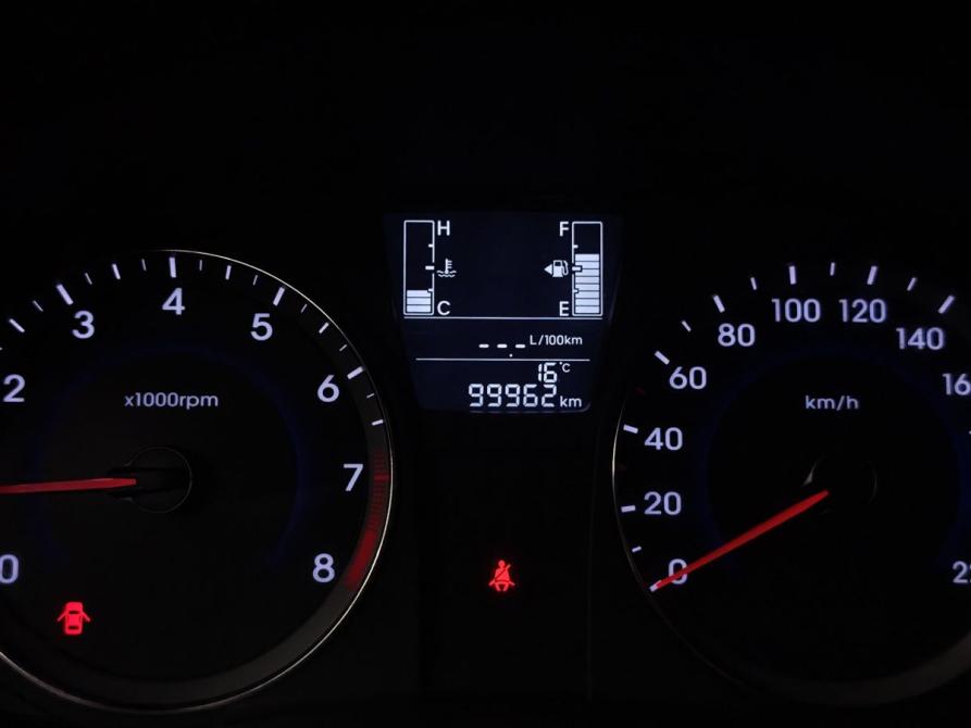 Hyundai Solaris I Рестайлинг Москва  - изображение 18