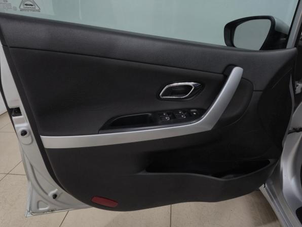 Kia Ceed II Рестайлинг с пробегом 2015 года, цена 945 000 рублей, 240460 км, хэтчбек, Автокод Объявления