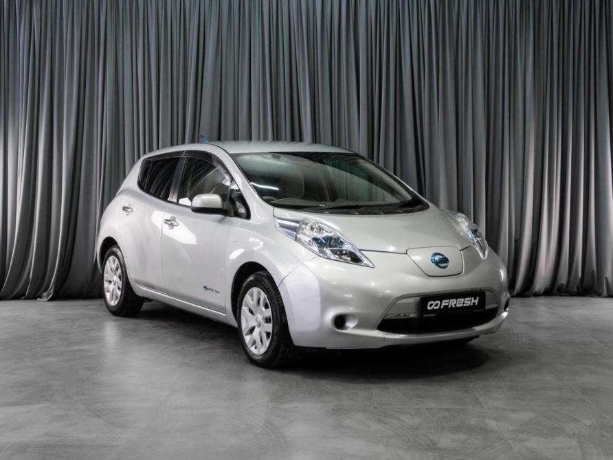 Nissan Leaf I (ZE0/AZE0) Тюмень  - изображение 1